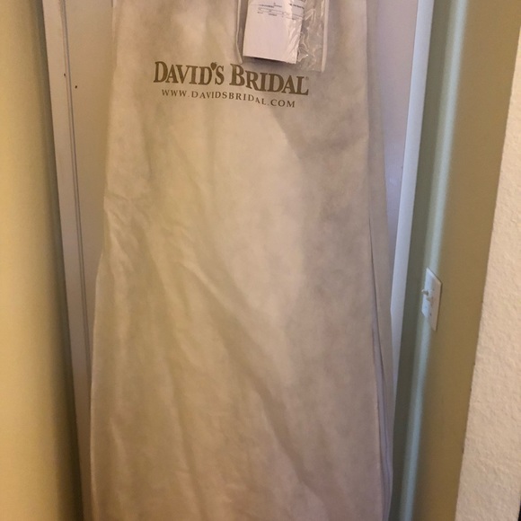 Brand New Wedding Dress - Picture 2 of 8